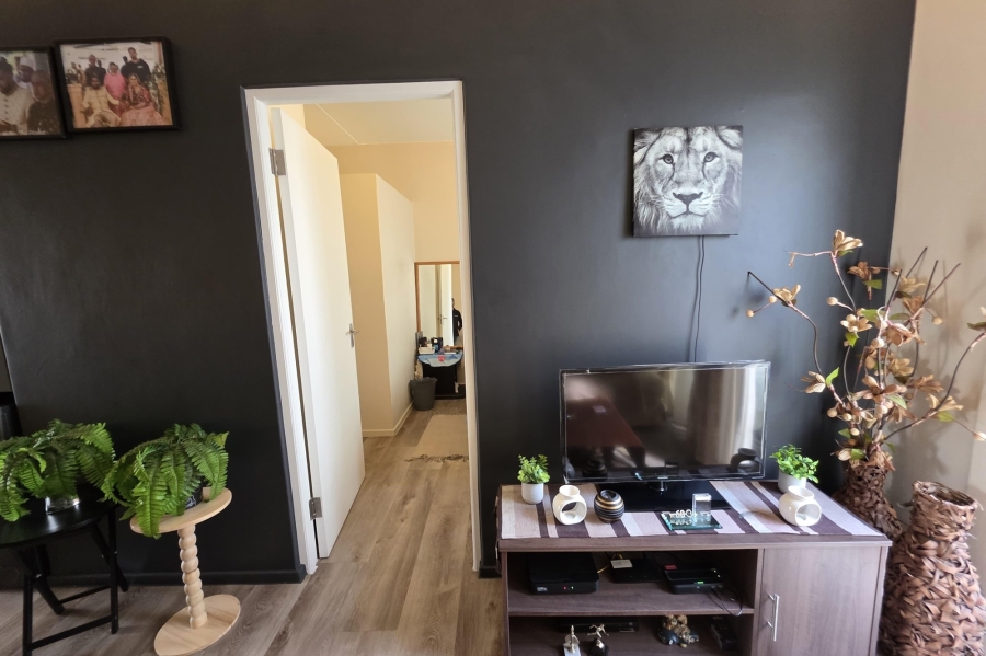 2 Bedroom Property for Sale in Ottery East Western Cape